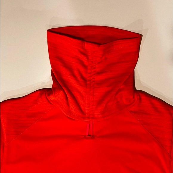 Women’s UNDER ARMOUR Half Zip Semi-Fitted Sweater Size: M Color: Deep C… - Picture 5 of 12